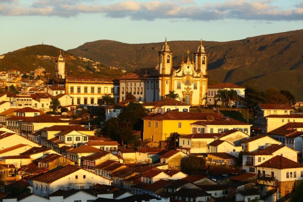 Explore as cidades da Estrada Real em Minas Gerais e se encante | Foto aérea da Igreja Matriz de Ouro Preto | Conexão123