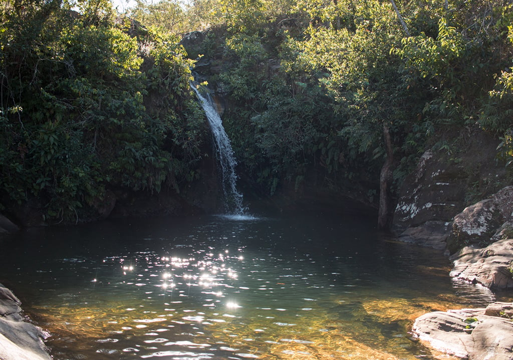 A Cachoeira Lagoa Azul é a mais famosa da Fazenda Bonsucesso. 