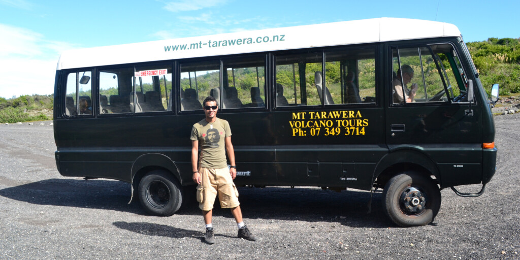 Micro-ônibus que nos levou ate o vulcão