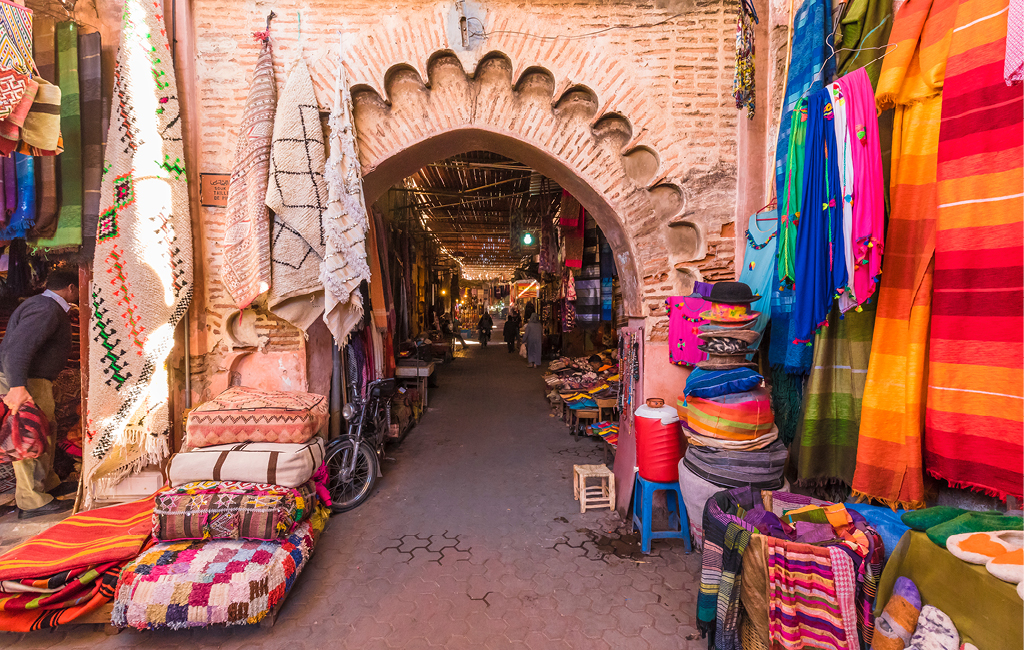 Os mercados "souks" são símbolo da cultura marroquina