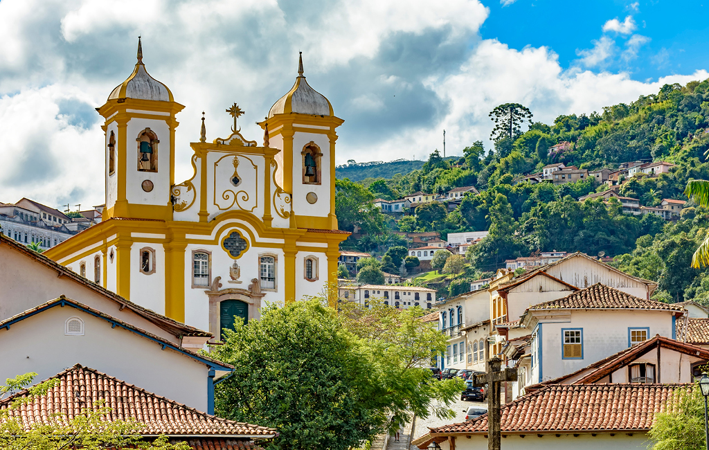 A cidade de Ouro Preto, nas serras mineiras, está a duas horas de viagem de Belo Horizonte