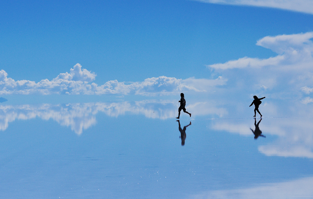 Conheça o legado histórico de sal na Bolívia que é como andar nas nuvens 
