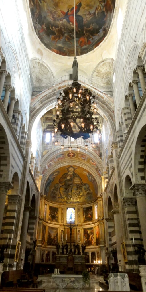 Luminária de Galileu - Catedral de Pisa