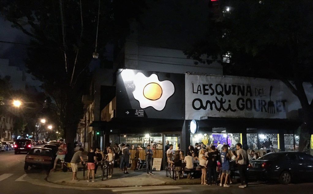 Lugares para comer em Buenos Aires: os melhores restaurantes | Las Esquina Anti Gourmet | Conexão123