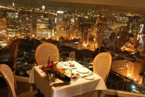 Jantar romântico à luz de velas | Lugar romântico em São Paulo | Conexão123