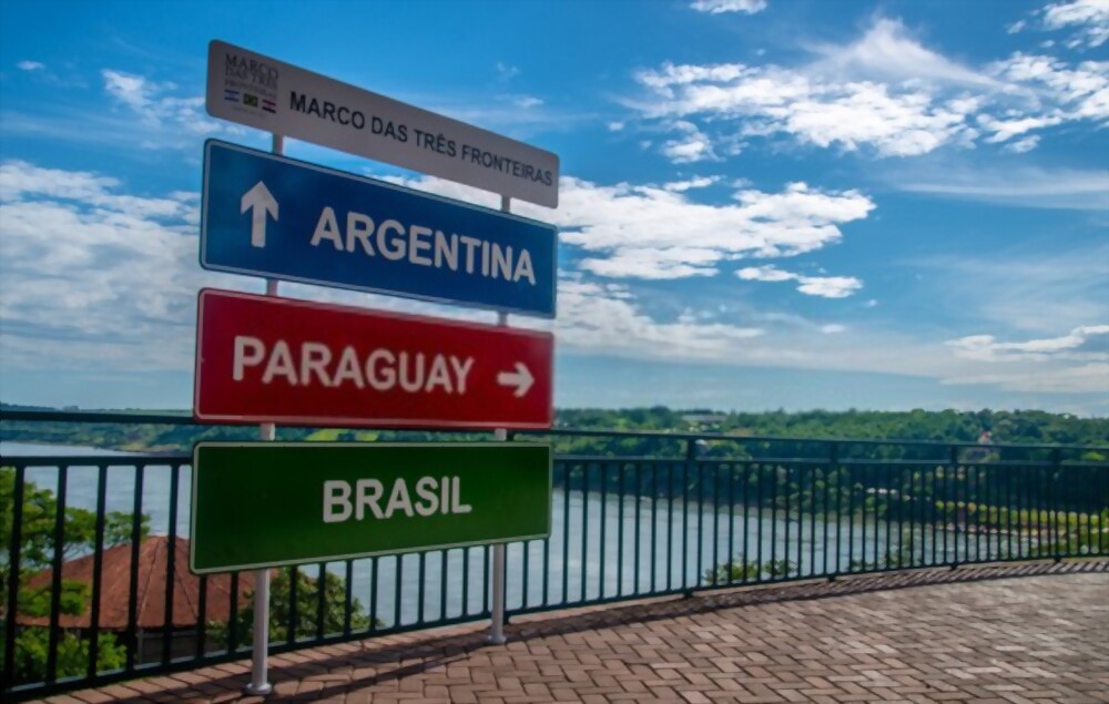 Turismo em Foz do Iguaçu: Guia de Viagem | Marco das três fronteiras entre Brasil, Paraguai e Argentina | Conexão123