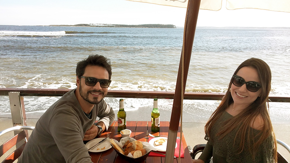 A região do Porto de Punta del Este oferece diversos restaurantes à beira-mar