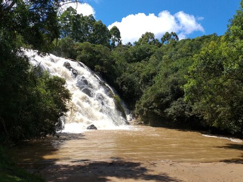 Dia dos Namorados: destinos para amores radicais e aventureiros | Parque Natural da Terra das Cachoeiras | Conexão123