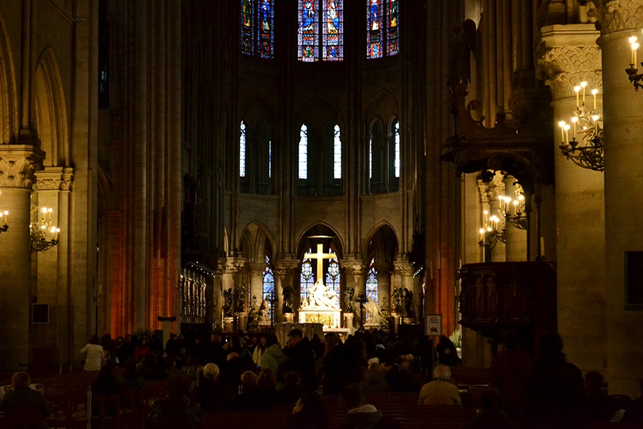Catedral de Notre-Dame em Paris, a cidade dos superlativos