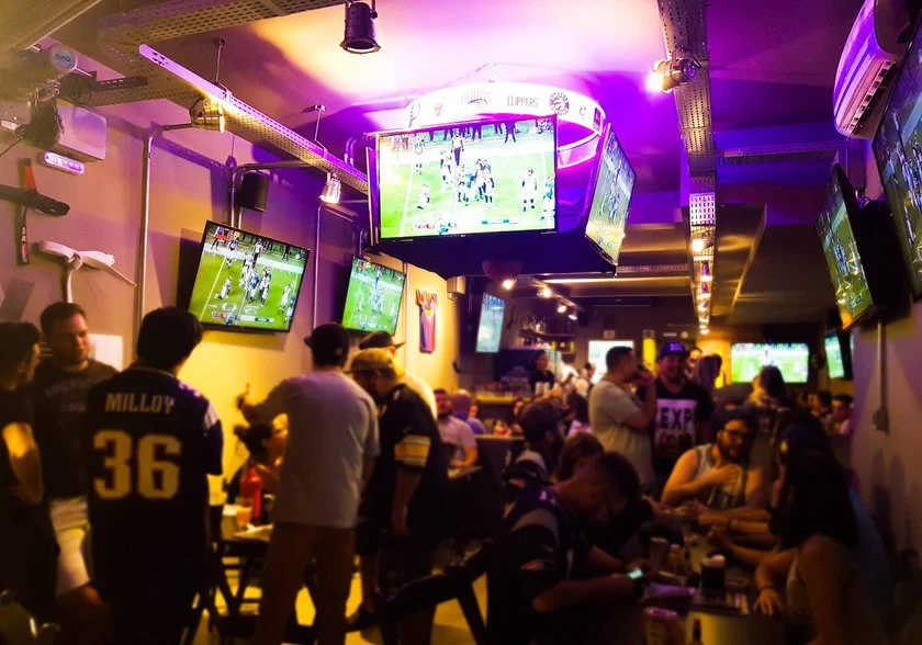 Jogos da Copa do Mundo 2022: bares para assistir às partidas em São Paulo | Resenha Sports Bar | Conexão123
