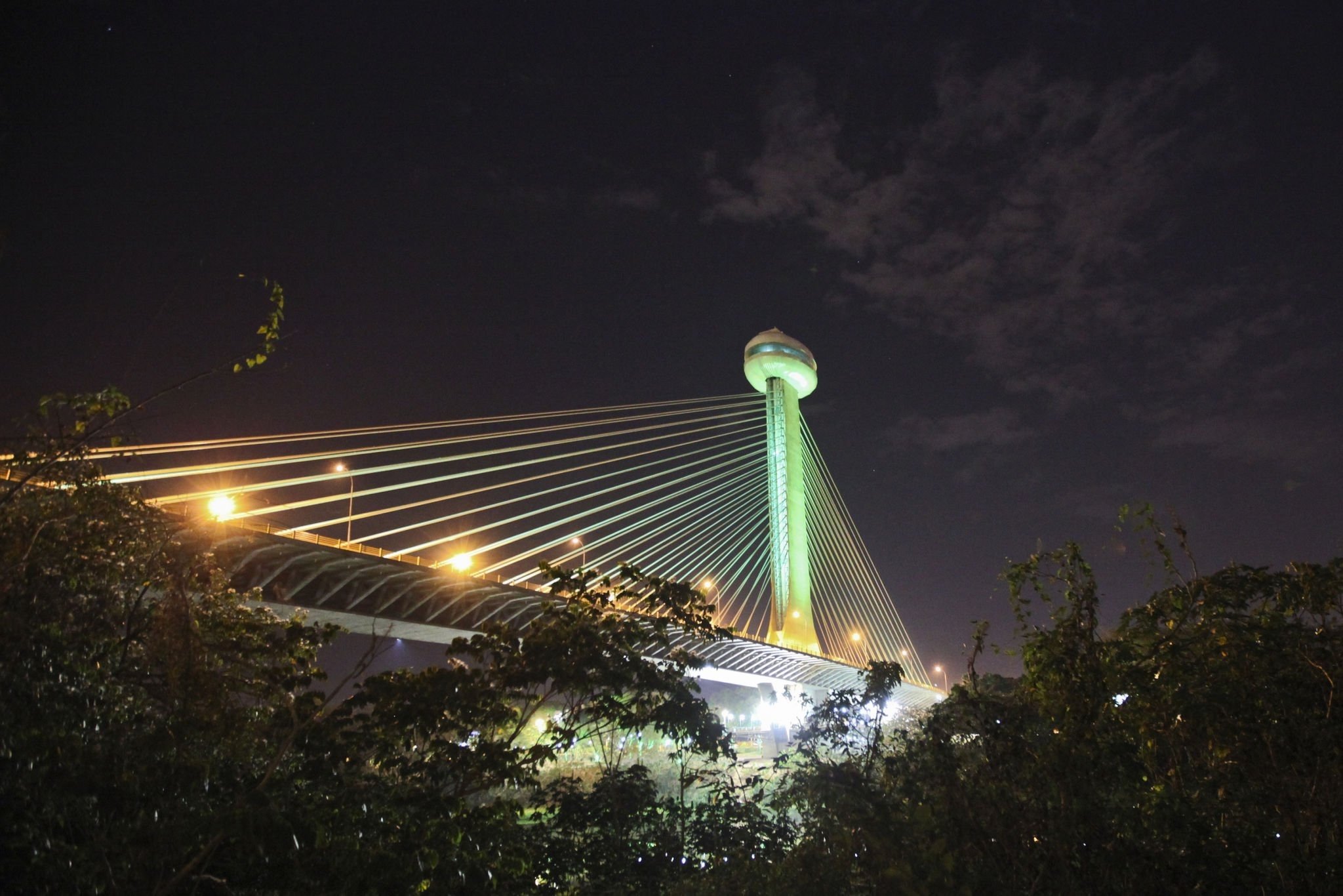 Aeroporto de Teresina foi o mais pontual do Brasil em agosto | Imagem ponte estaiada | Conexão123