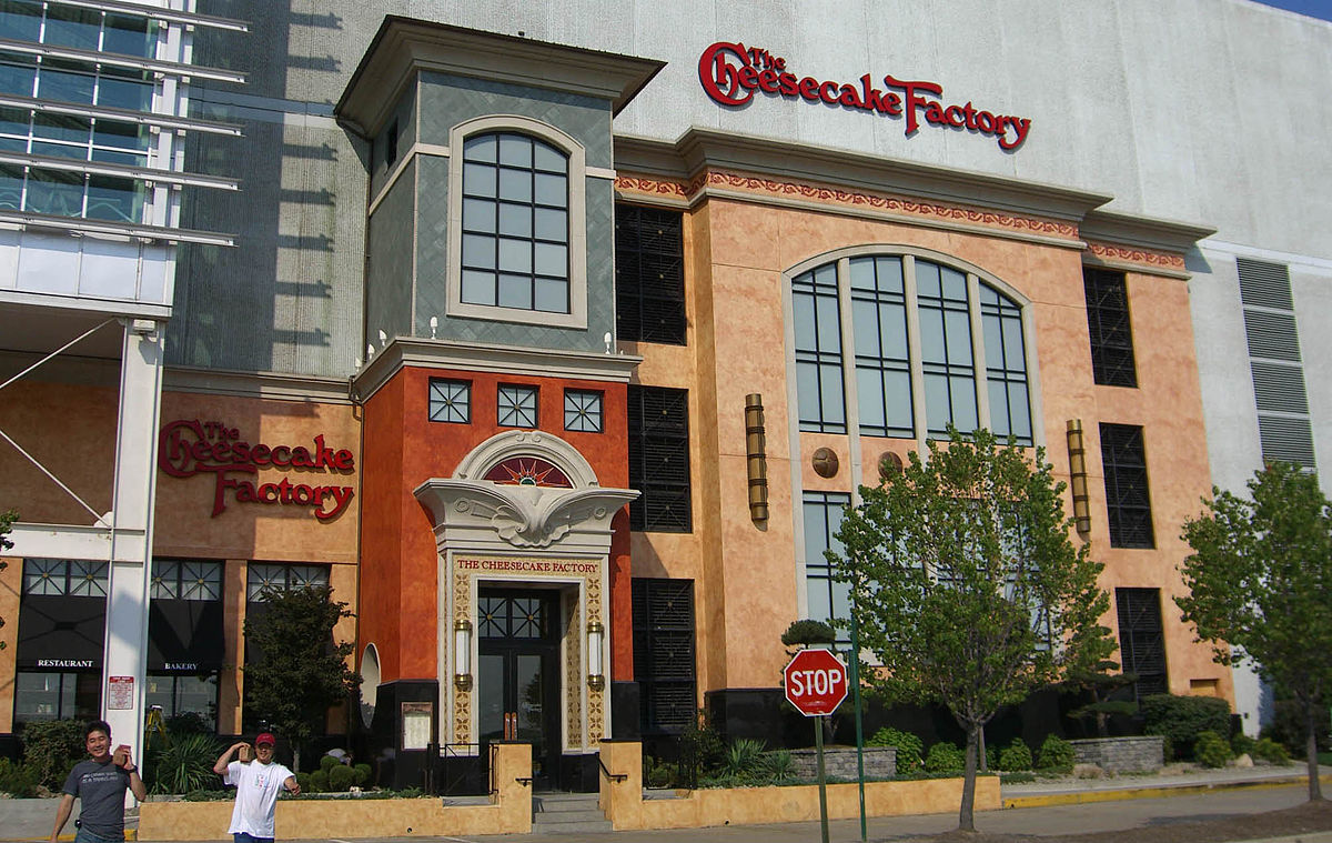 Lugares para comer em Orlando | Cheesecake Factory | Conexão123