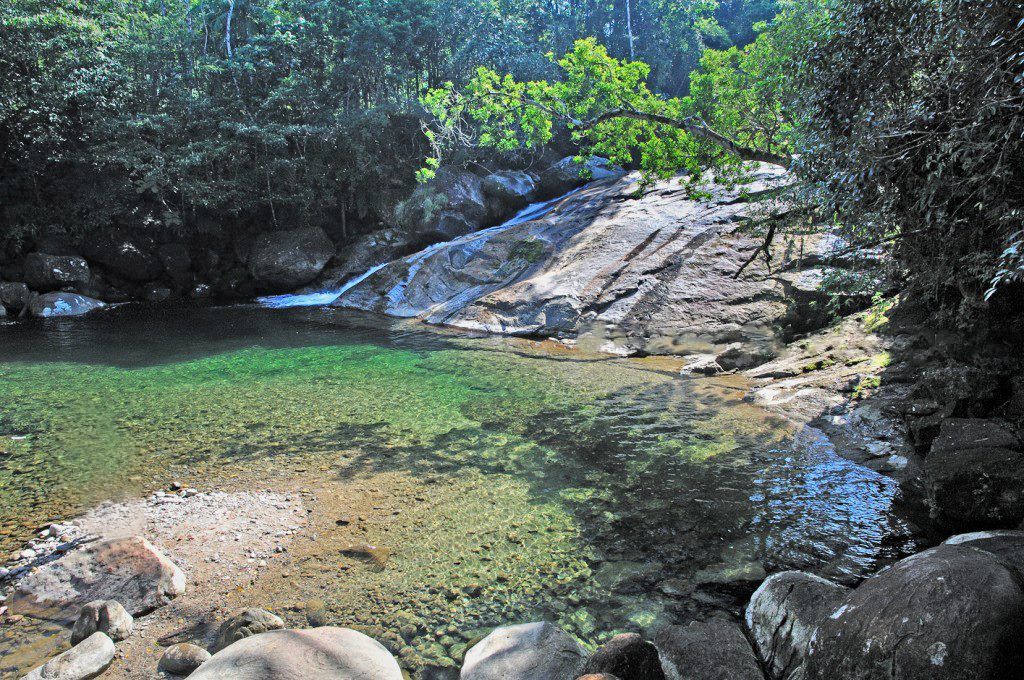 Conheça três cachoeiras próximas de SP | Cachoeira do Paraíso | Conexão123