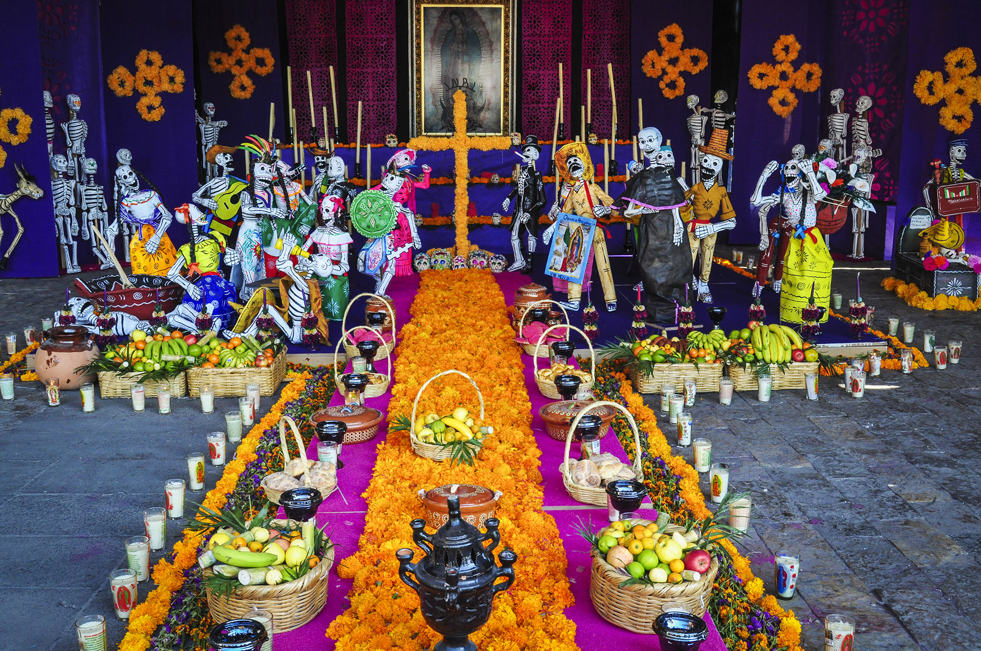 Celebração da festividade do Dia de Los Muertos | Cidades da América Latina | Conexão123