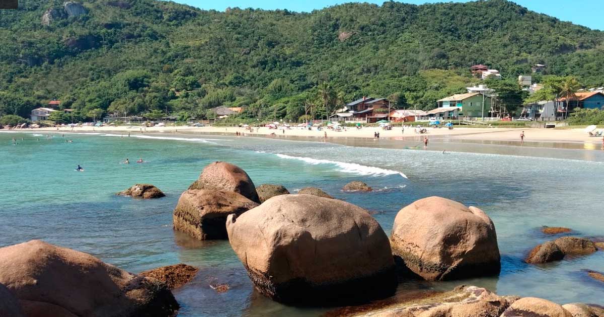 Praias Bandeira Azul: 29 destinos recebem selo de práticas sustentáveis | Imagem praia da Conceição | Conexão123
