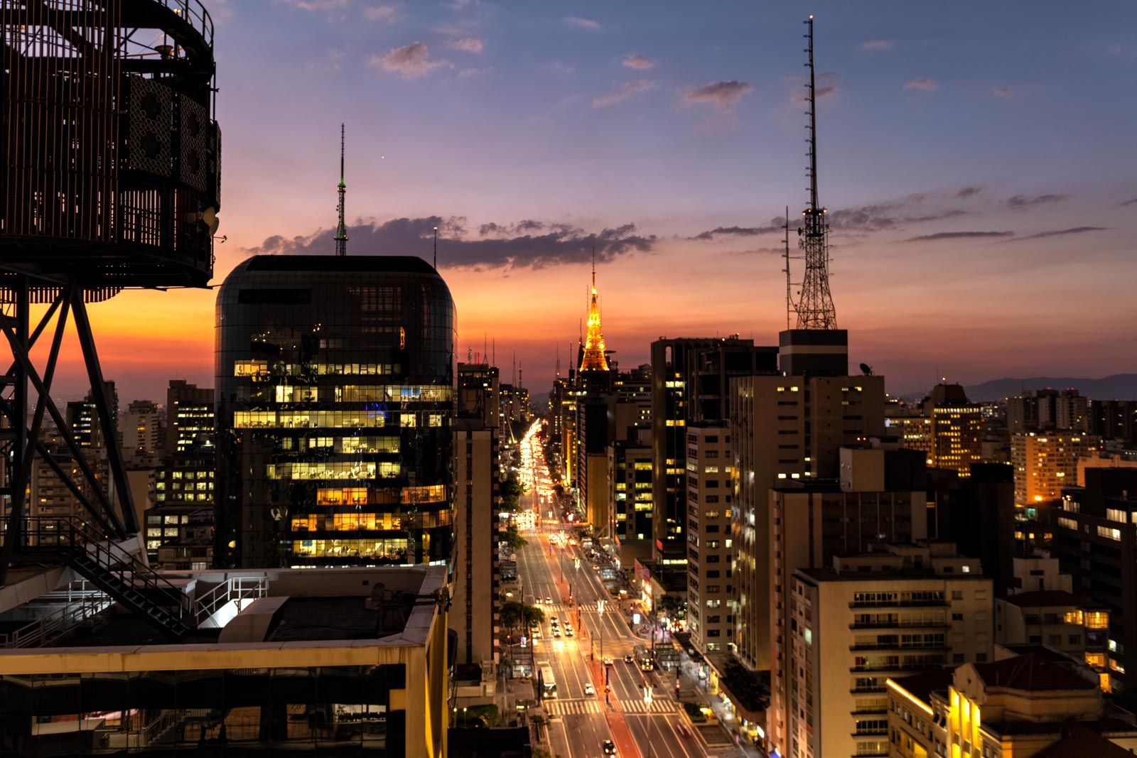 O que fazer em São Paulo à noite: bairros para curtir a vida noturna