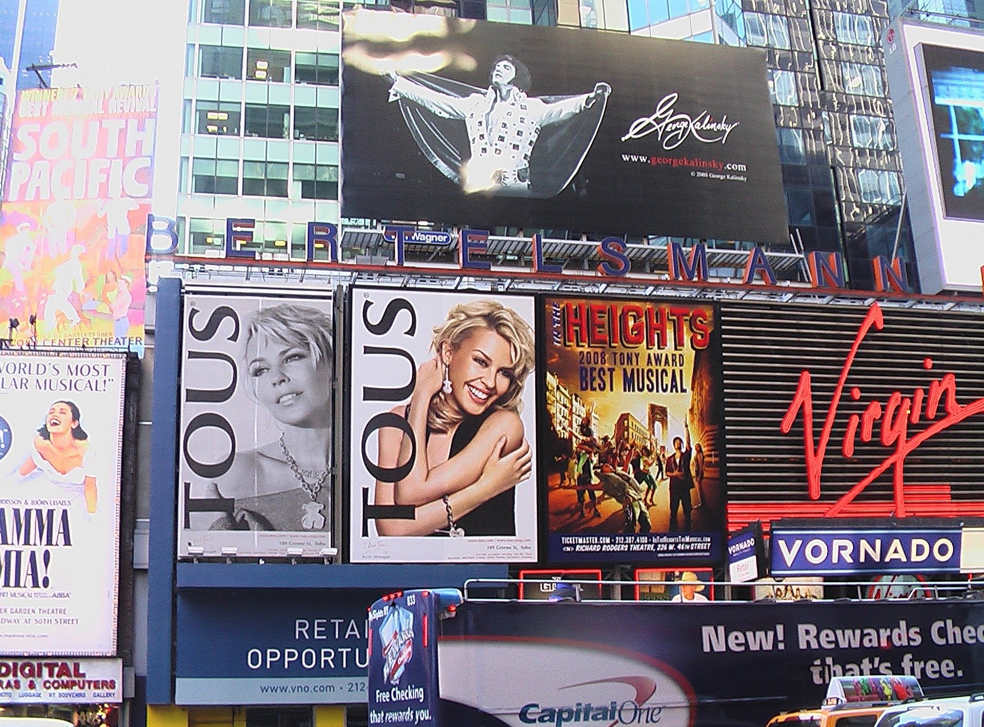 Times Square: o ponto de Nova York onde a publicidade vira mágica