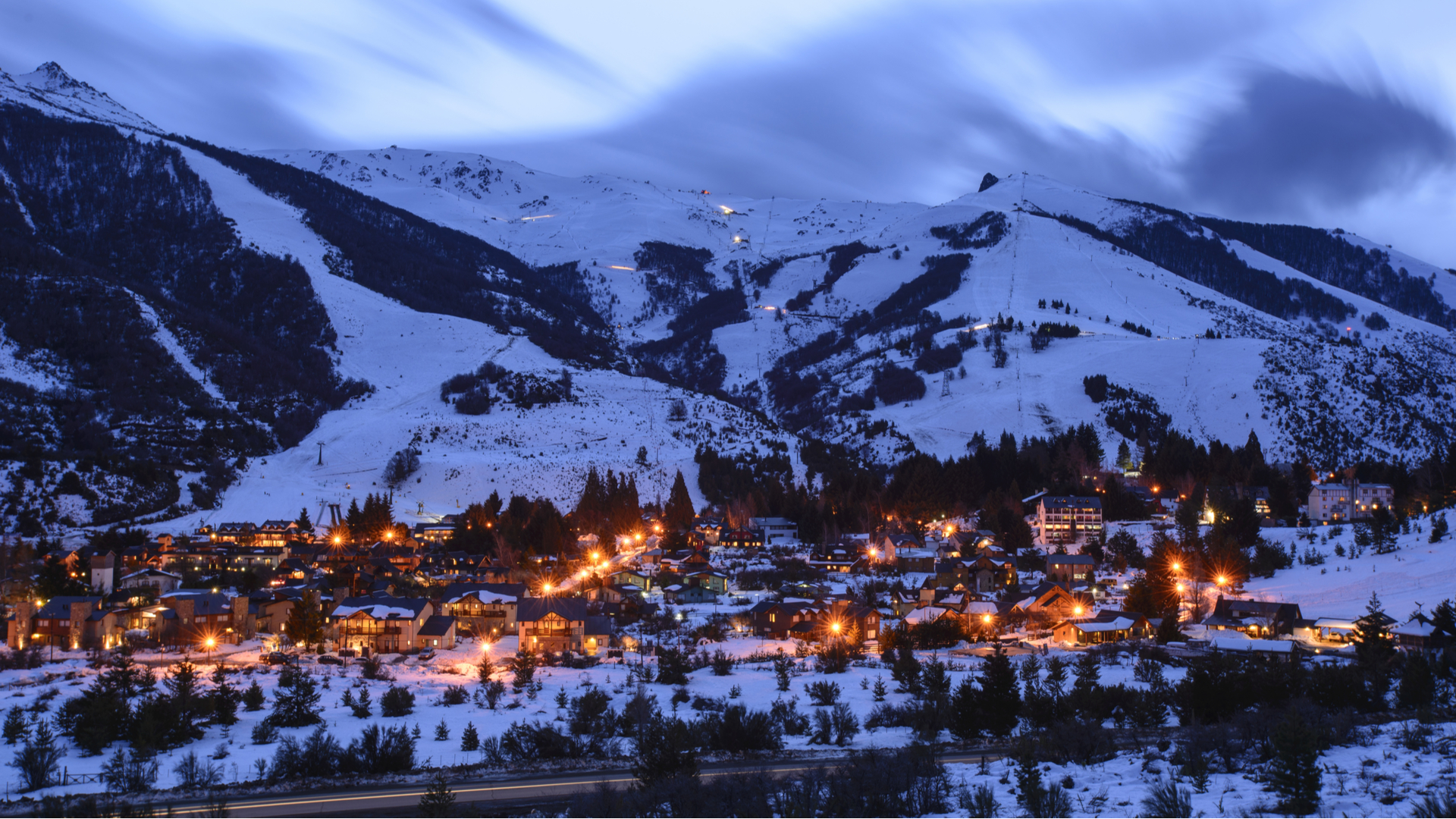 Argentina: Guia de Turismo, Cultura, Gastronomia e mais | Montanhas com neve em Bariloche | Conexão123