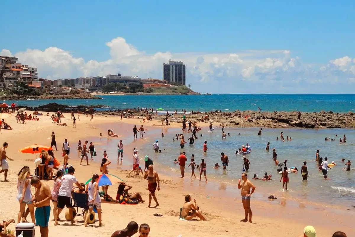 As melhores praias de Salvador para ir de carro | Praia de Ondina | Conexão123