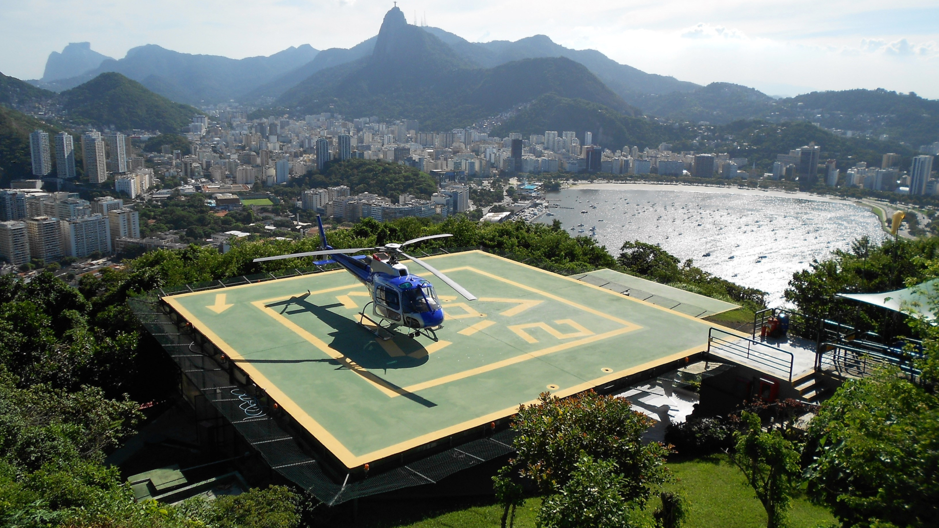 Passeio de bondinho no Rio de Janeiro: o que você precisa saber | Passeio de helicóptero no Pão de Açúcar | Conexão123