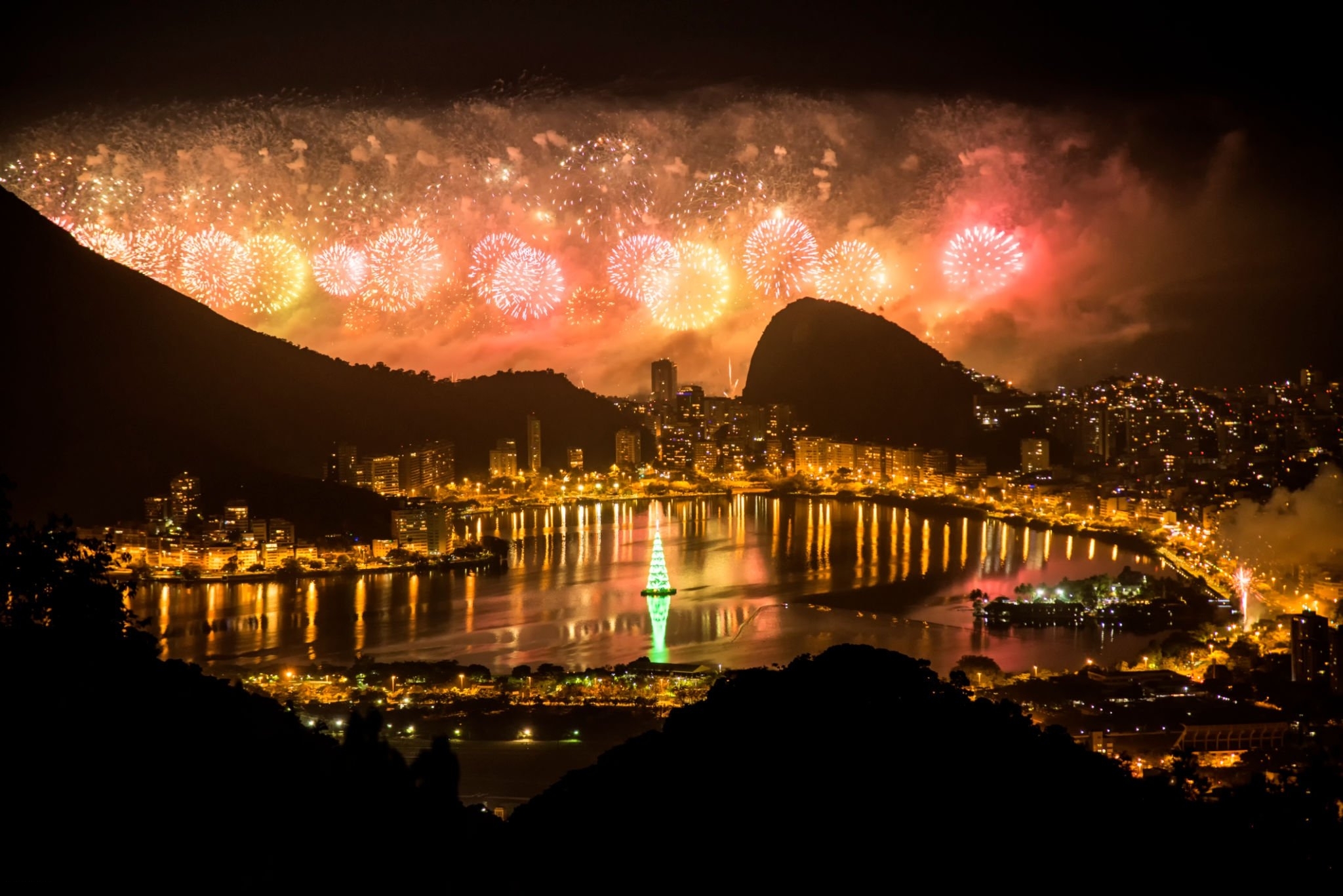 Réveillon no Rio: os melhores passeios para curtir em uma viagem de ano novo na Cidade Maravilhosa