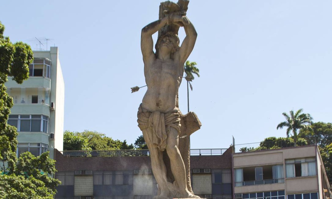 Feriado de São Sebastião no Rio de Janeiro | Estátua de São Sebastião - Padroeiro da cidade do Rio de Janeiro | Conexão123