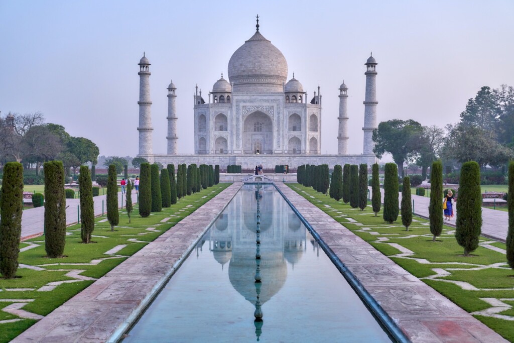 10 lugares para conhecer antes de morrer | 6. Taj Mahal - Índia | Conexão123