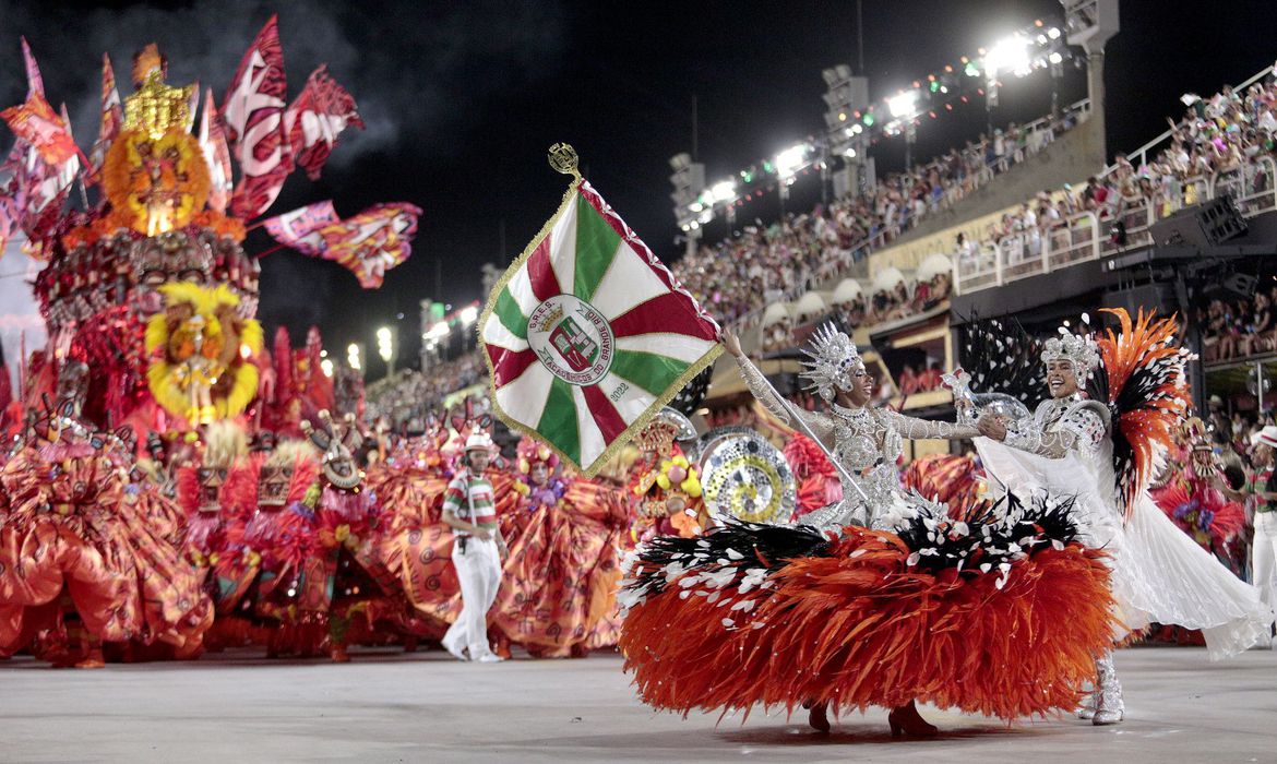 Desfiles das escolas de samba do RJ | Grupo especial Acadêmicos do Grande Rio - Carnaval 2022, Rio de Janeiro | Conexão123