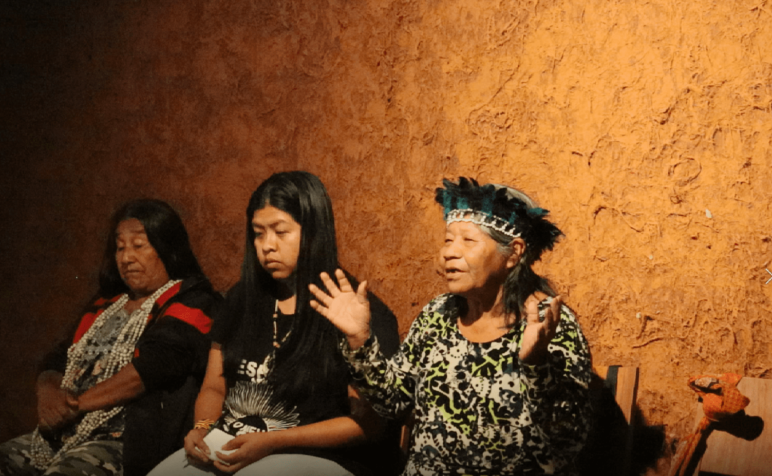 Museus para visitar no Dia dos Povos Indígenas| Indígenas fazem roda de conversa com visitantes do museu | Conexão123