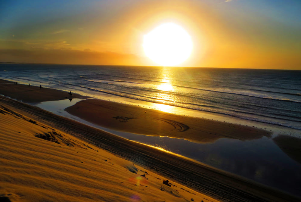 Lugares incríveis para ver o pôr do sol no Brasil | Duna do Pôr do Sol, Jericoacoara | Conexão123