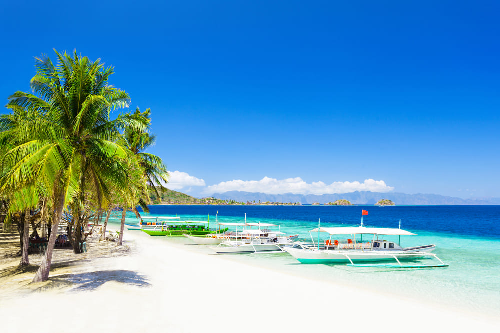 Os cinco melhores países para um intercâmbio barato em 2023 | Filipinas Boracay | Conexão123