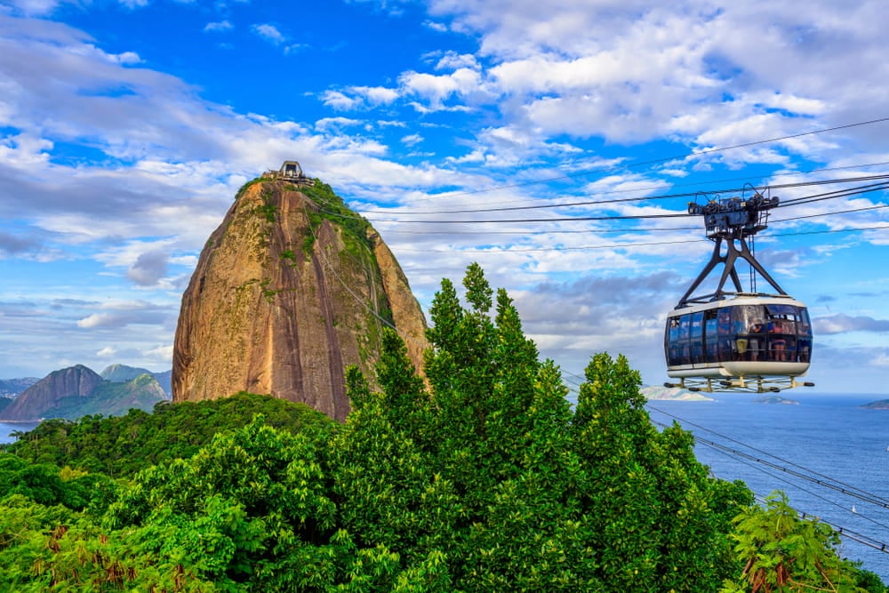 Viagem de ônibus para o Rio de Janeiro: saiba como fazer a sua | Teleférico do bondinho do Pão de Açúcar em seu trajeto | Conexão123
