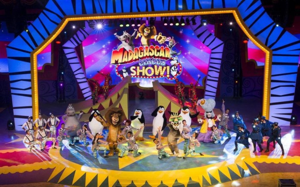 Conheça a atração Madagascar Circus Show no Beto Carrero World