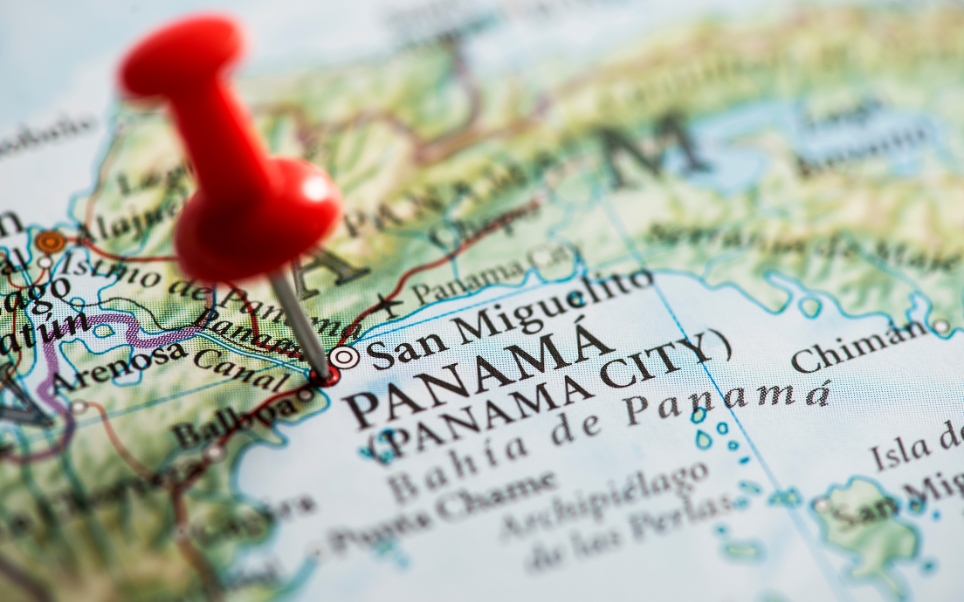 Panamá isenta brasileiros de vacina contra febre amarela | Mapa com pin no Panamá | Conexão123